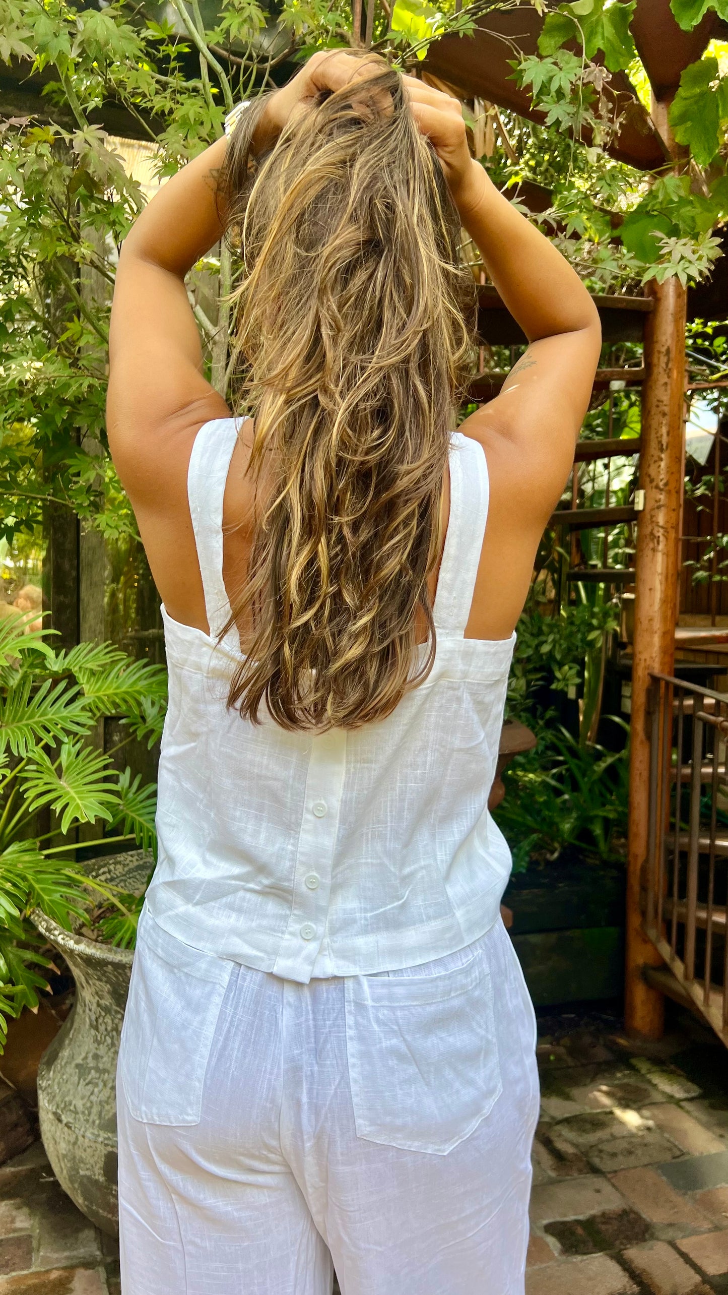 St Byron top white