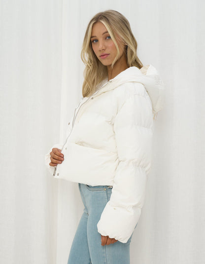 Cropped Puffer Jacket – White